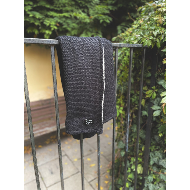 ESECO Pletená deka WARM Black