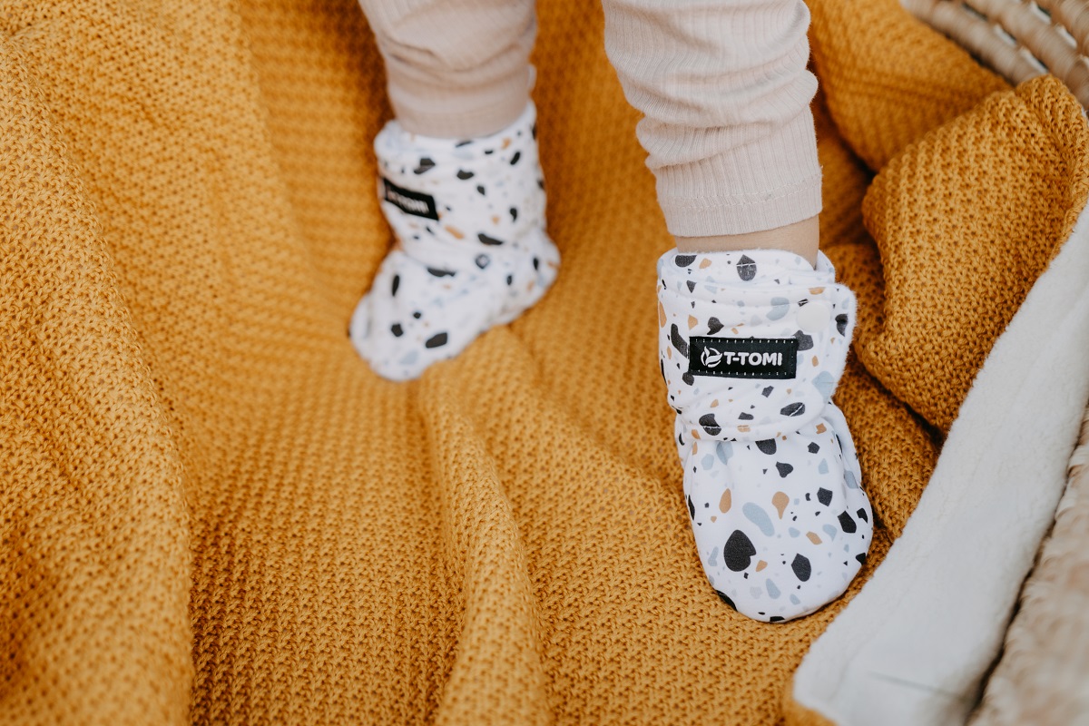 T-TOMI Capáčky Terrazzo (3-6 měsíců)