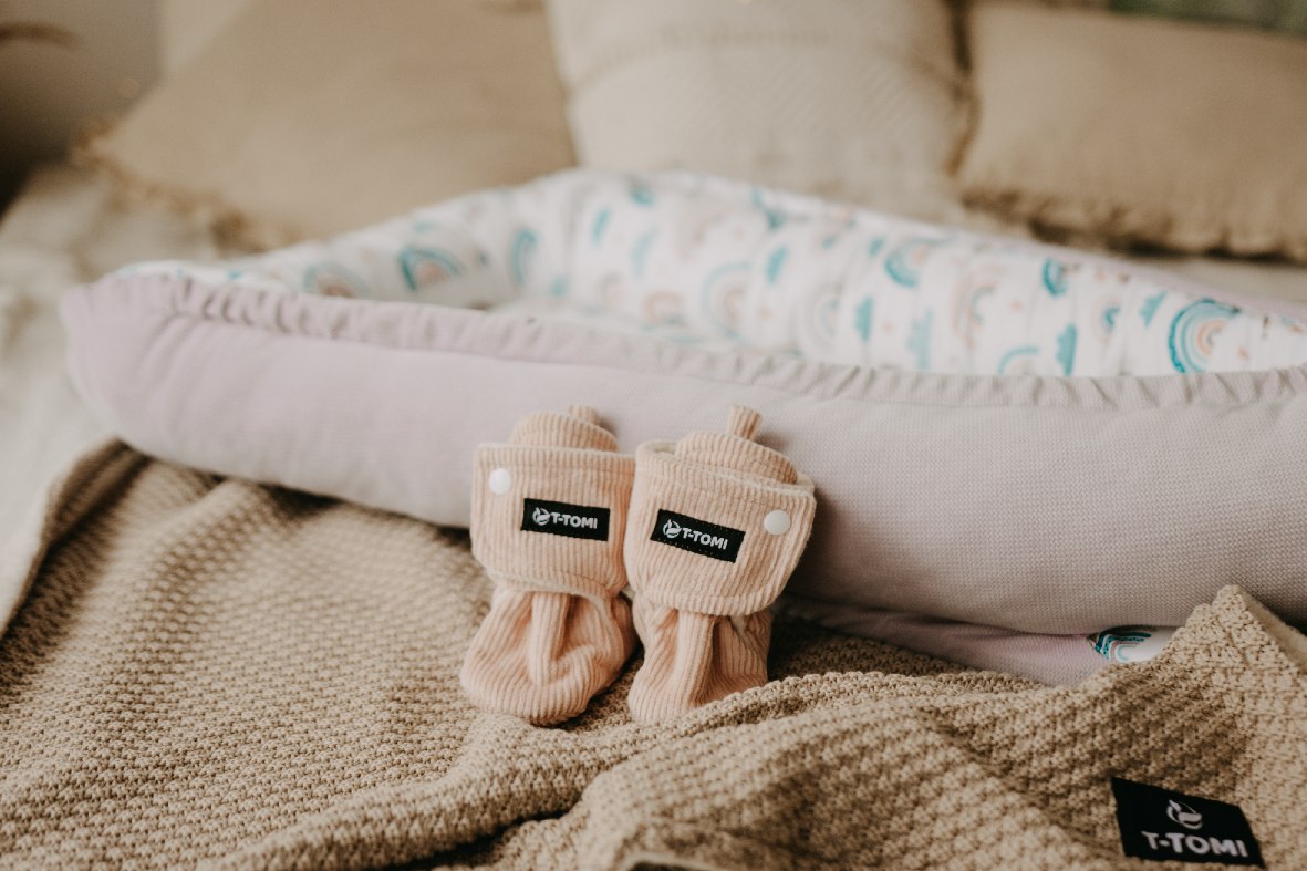 T-TOMI Capáčky Pink (3-6 měsíců) WARM