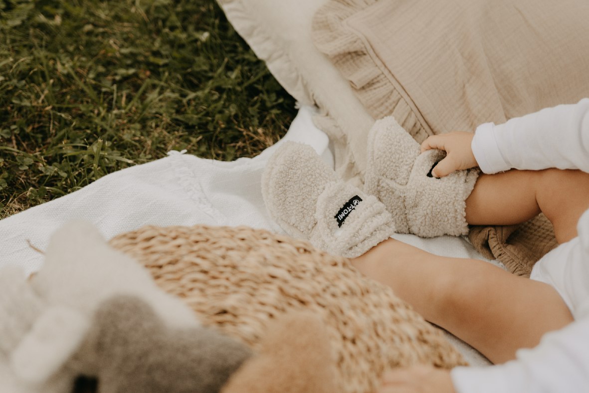 T-TOMI Capáčky TEDDY Cream (6-9 měsíců) WARM